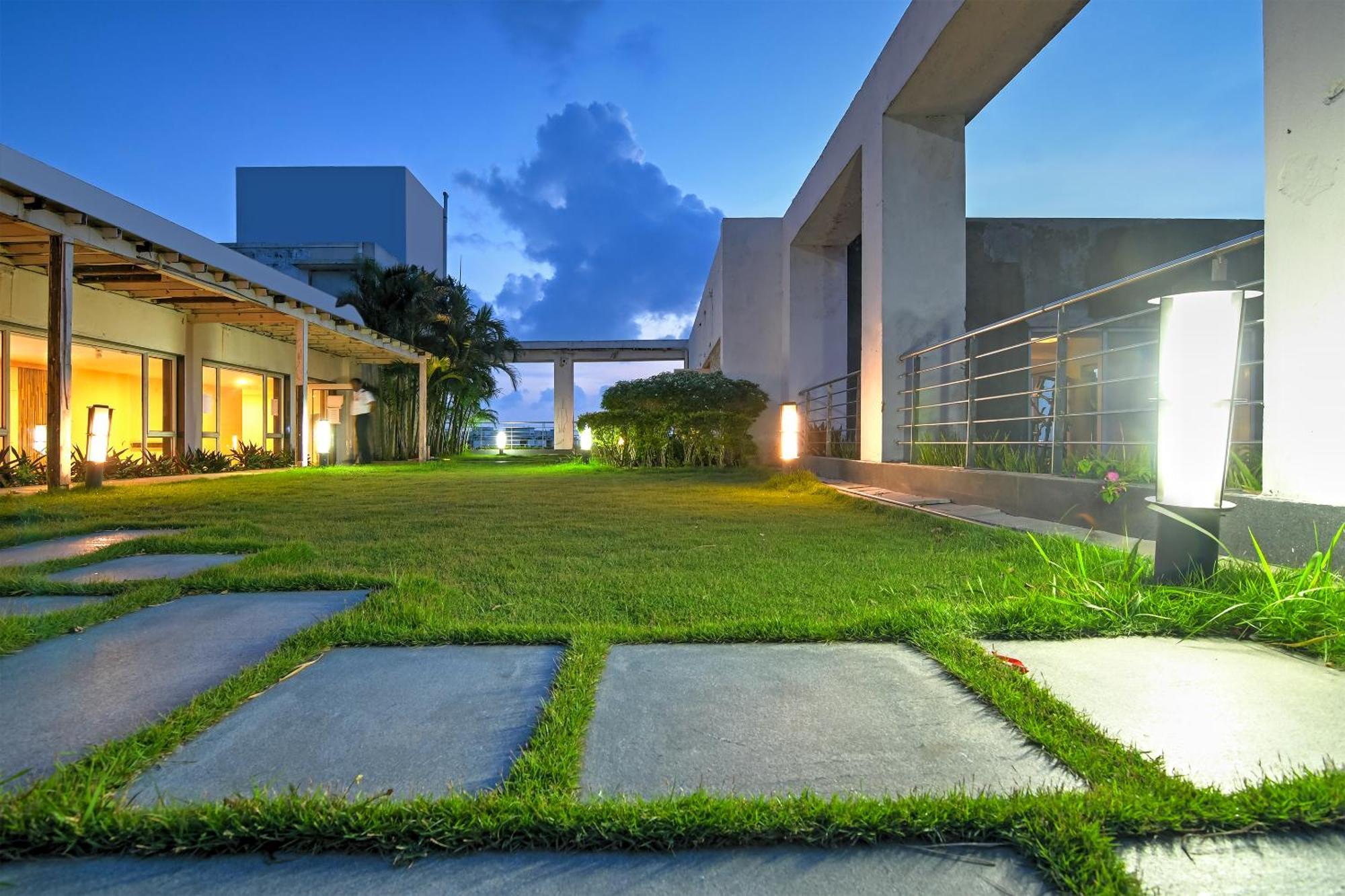 Hotel Urban Asia Calcuta Exterior foto