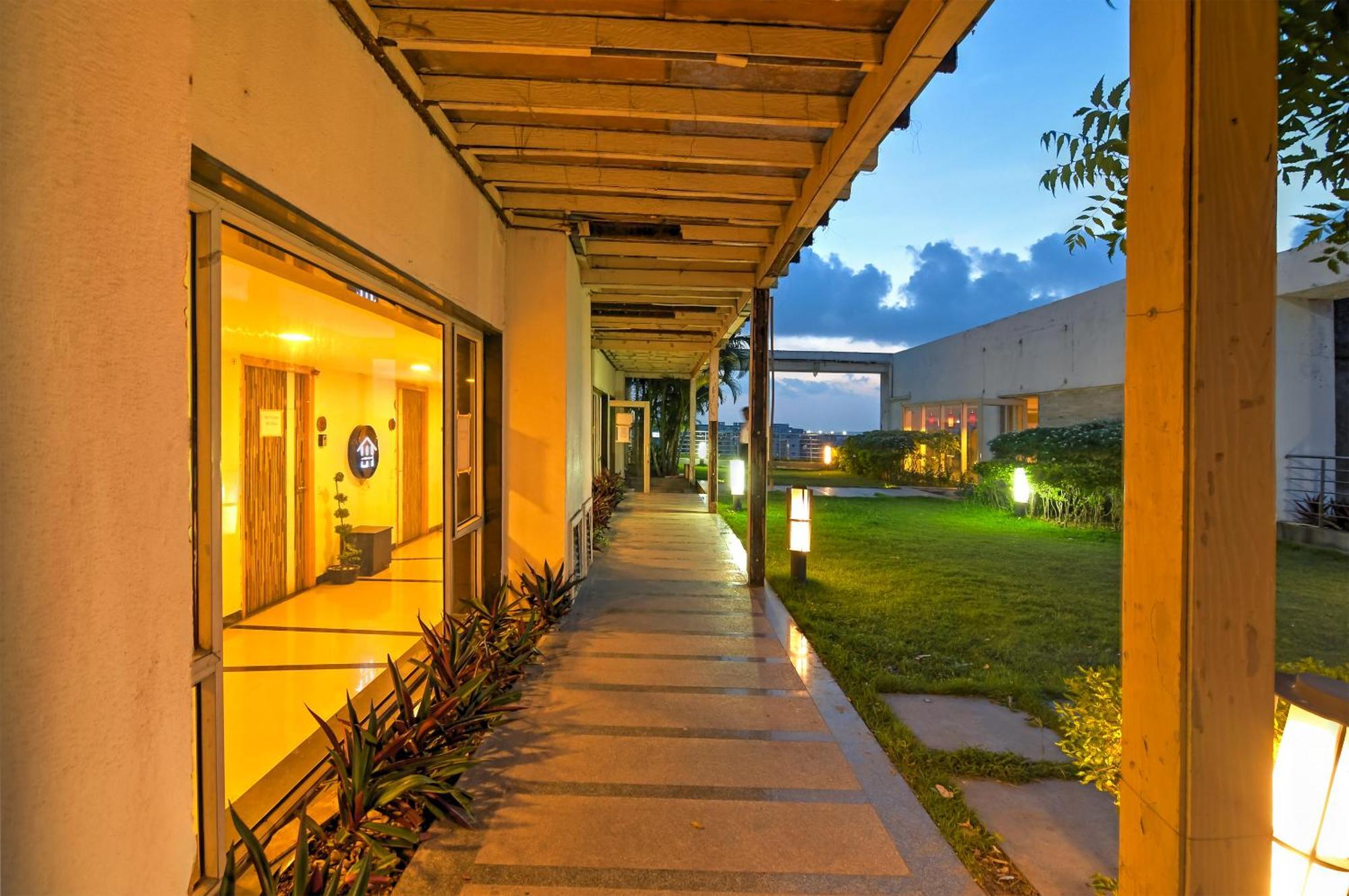Hotel Urban Asia Calcuta Exterior foto